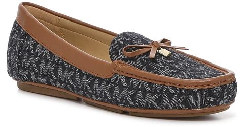 michael kors juliette loafer.